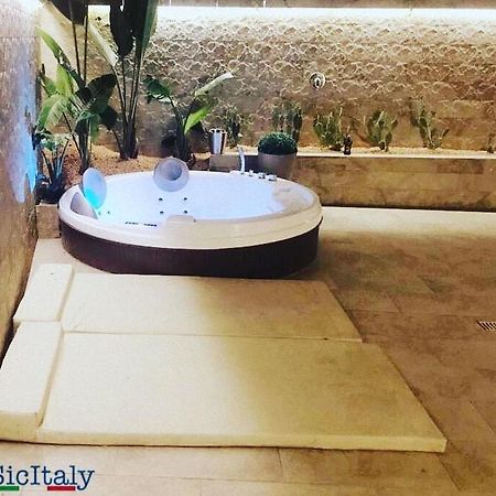 阿齐·卡斯特罗Sicitaly住宿加早餐旅馆 外观 照片