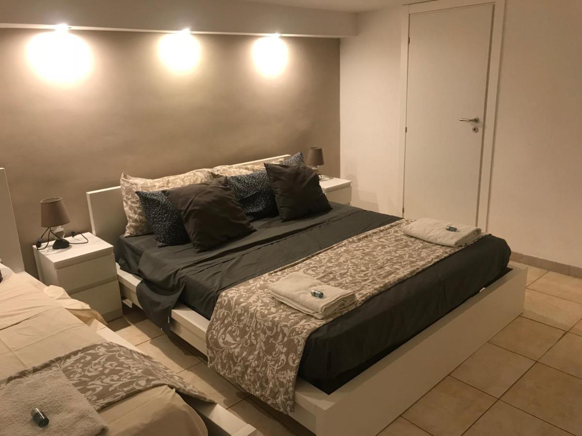 阿齐·卡斯特罗Sicitaly住宿加早餐旅馆 外观 照片